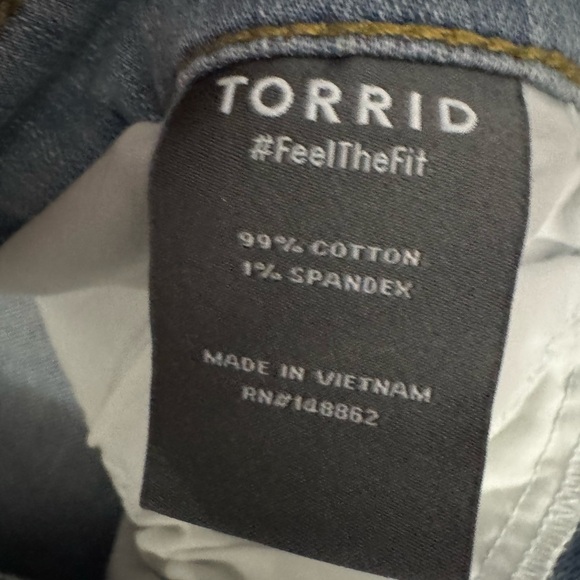 Torrid High Rise Ankle Cropped Jeans Size 18 - Picture 7 of 7